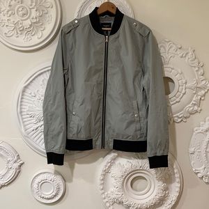 Mens windbreaker